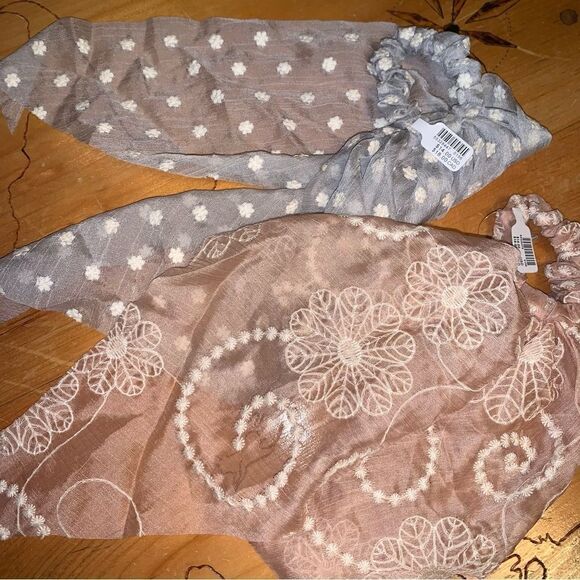 NWT Urban Outfitters Hair Tie Bundle - Picture 3 of 4